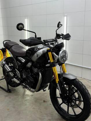 TRIUMPH SCRAMBLER 400 X TRIUMPH SCRAMBLER 400 X